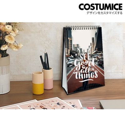 Costumice Design portrait Desktop calendar 2